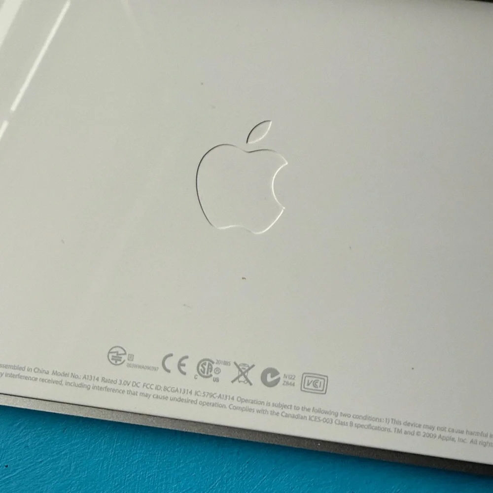 Wireless Apple Keyboard